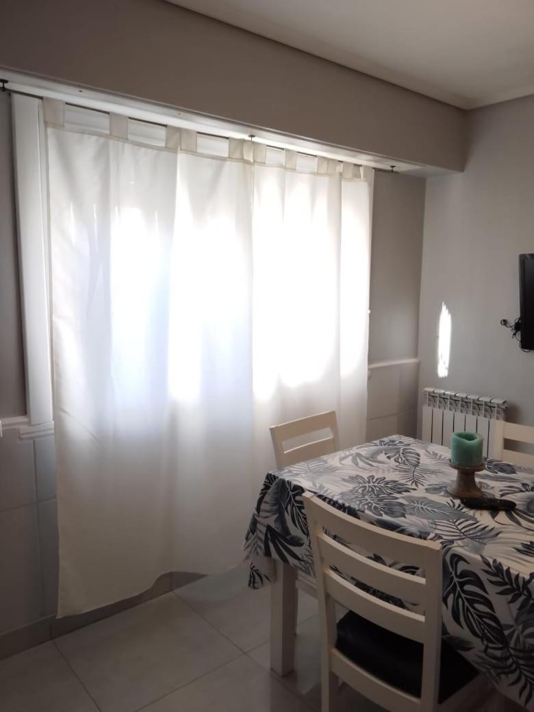 Ph Villa Marilyn 3 Ambientes Con Patio Y Parrilla En La Perla - Incluye Ropa De Cama Mar del Plata Luaran gambar